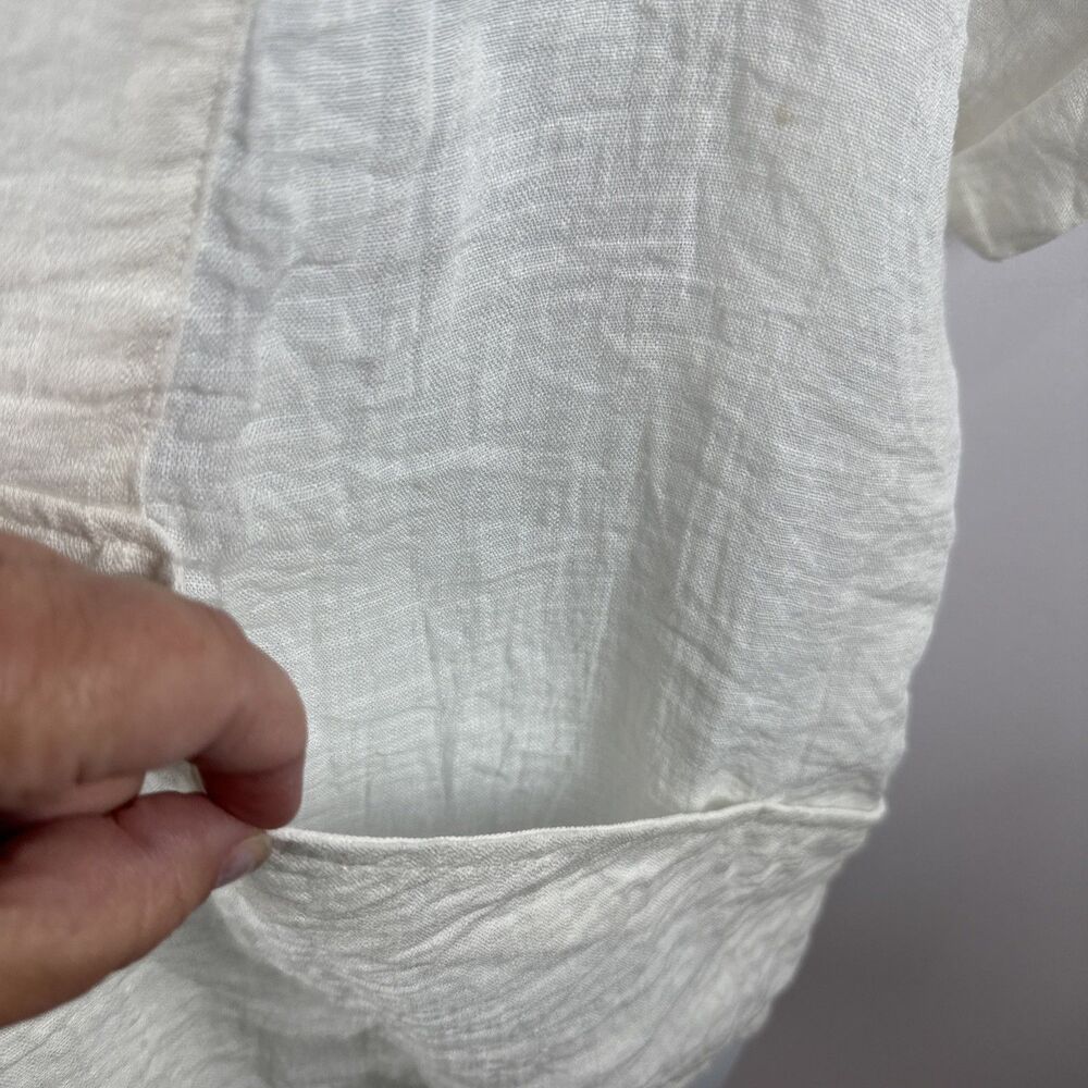 Silence + Noise Urban Outfitters XS Off-White Crinkle Rayon Deep V Pocket Top - Picture 4 of 8
